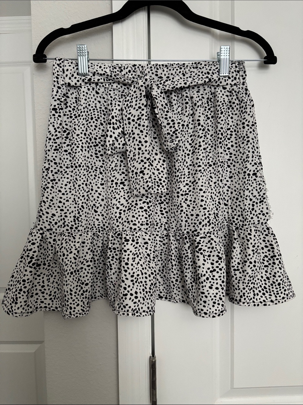 SHEIN White Mini Skirt with Black Spot Print and Tie Waist